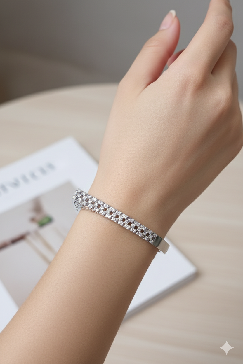 Premium Anti Tarnish Designer Adjustable Bracelet Silver
