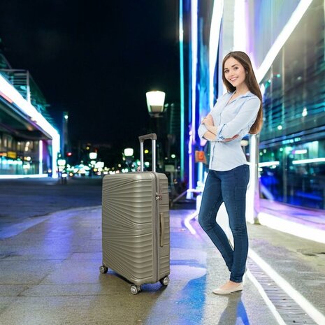 Vayaa 02 Coffee Luggage Set: Durable & Secure PP Trolley with 7-Year Warranty