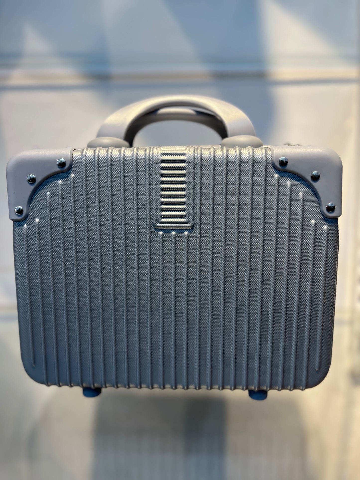 Durable Midnight Silver PP Hard Case Vanity Box | Travel Carry-On 01