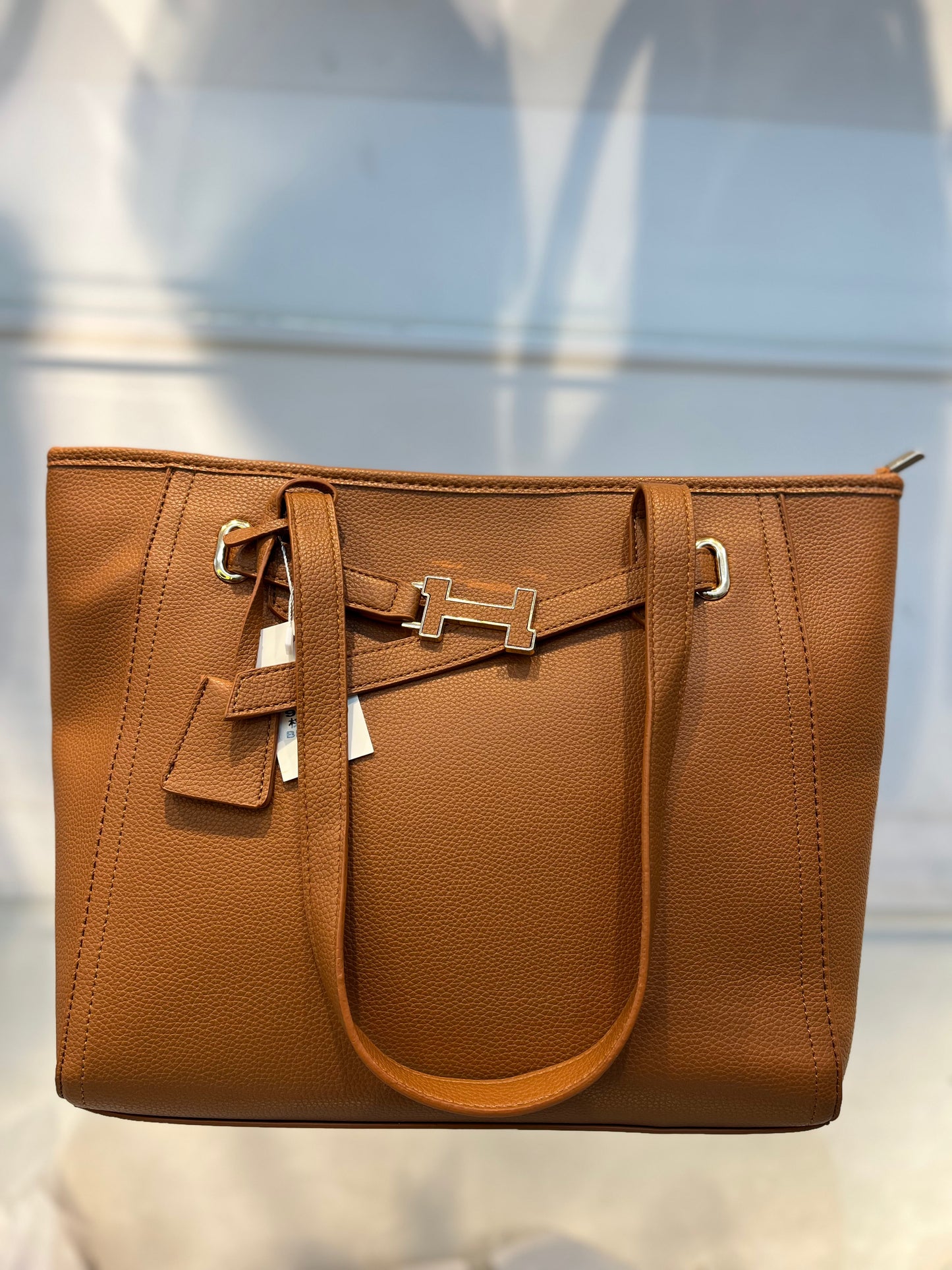 Structured Brown Handbag with Gold Buckle | Perfect for Everyday Style