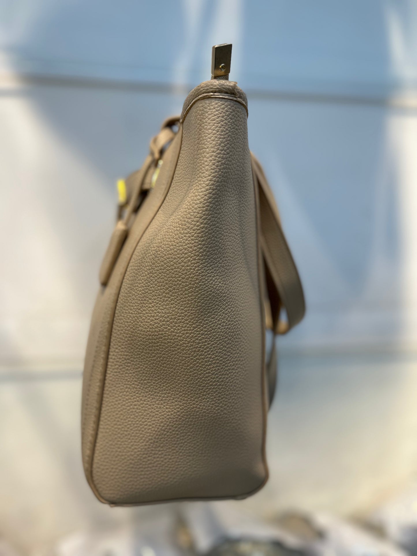 Structured Beige Handbag with Gold Buckle | Perfect for Everyday Style