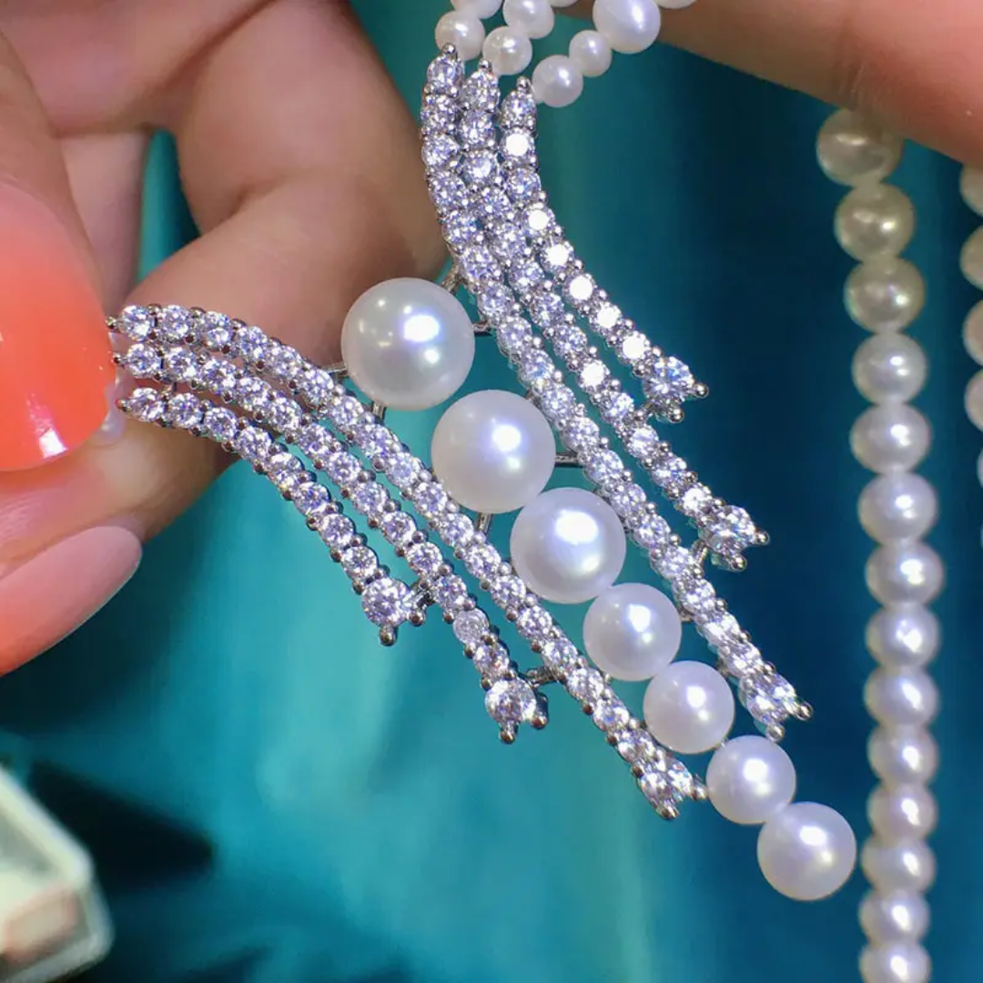 Elegant Two-Layer Pearl and Crystal Statement Necklace Set Silver