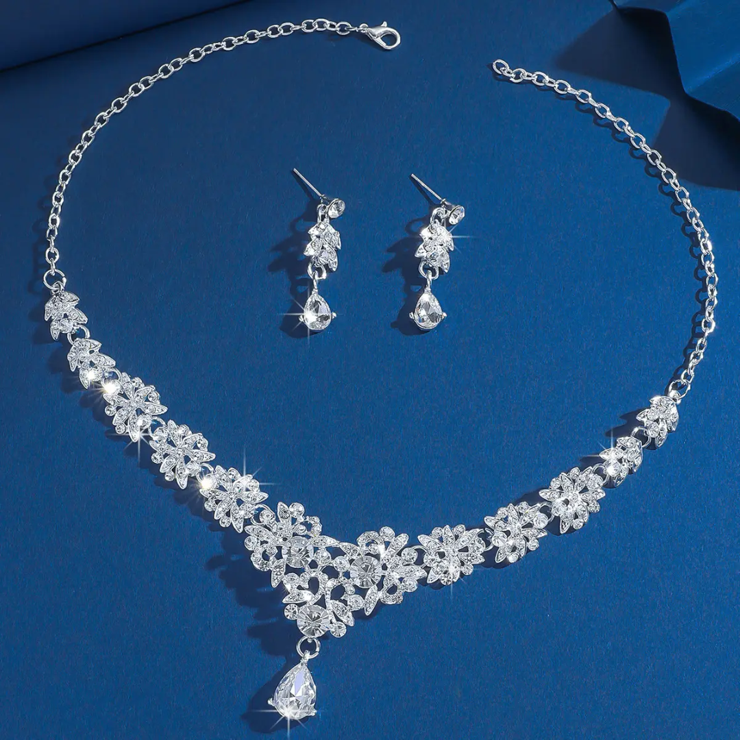 Anti-Tarnish Radium Plated Floral Crystal Necklace Set