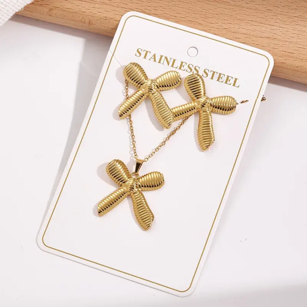 The Stylist | Premium Korean-Inspired Scissor Pendant & Earrings Set