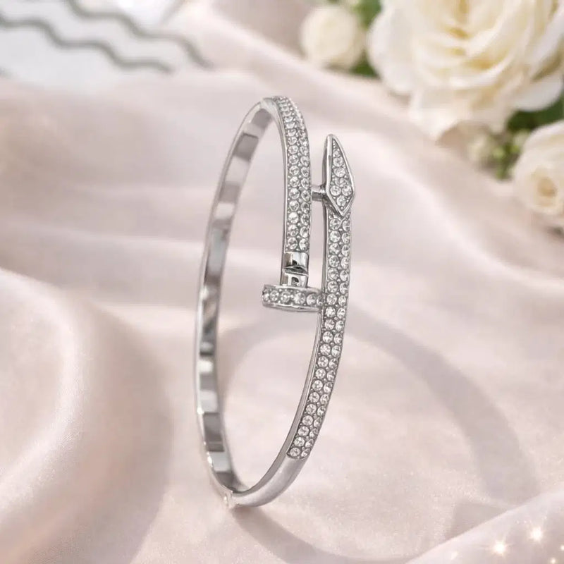 The Minimalist Choice: Ice-Glow Iconic Nail Bangle: Water-Resistant & Non-Allergic