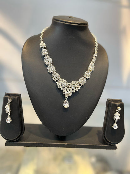 Anti-Tarnish Radium Plated Floral Crystal Necklace Set