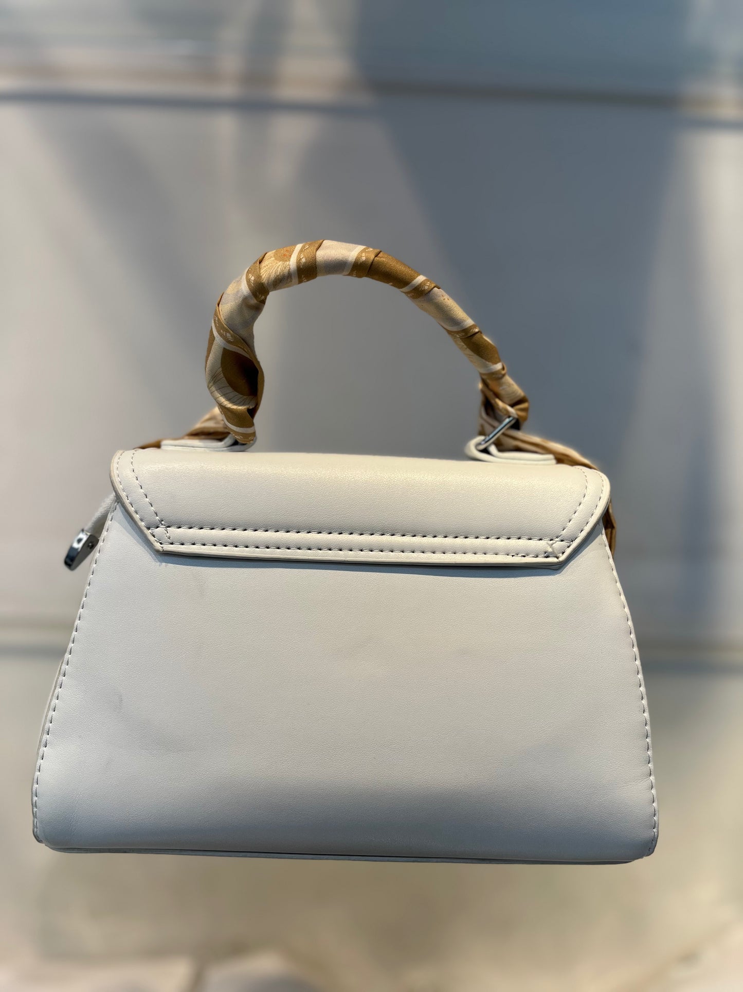 Elegant Light White Faux Leather Top Handle Bag with Scarf Accent - Perfect for a Fashionable Look 02