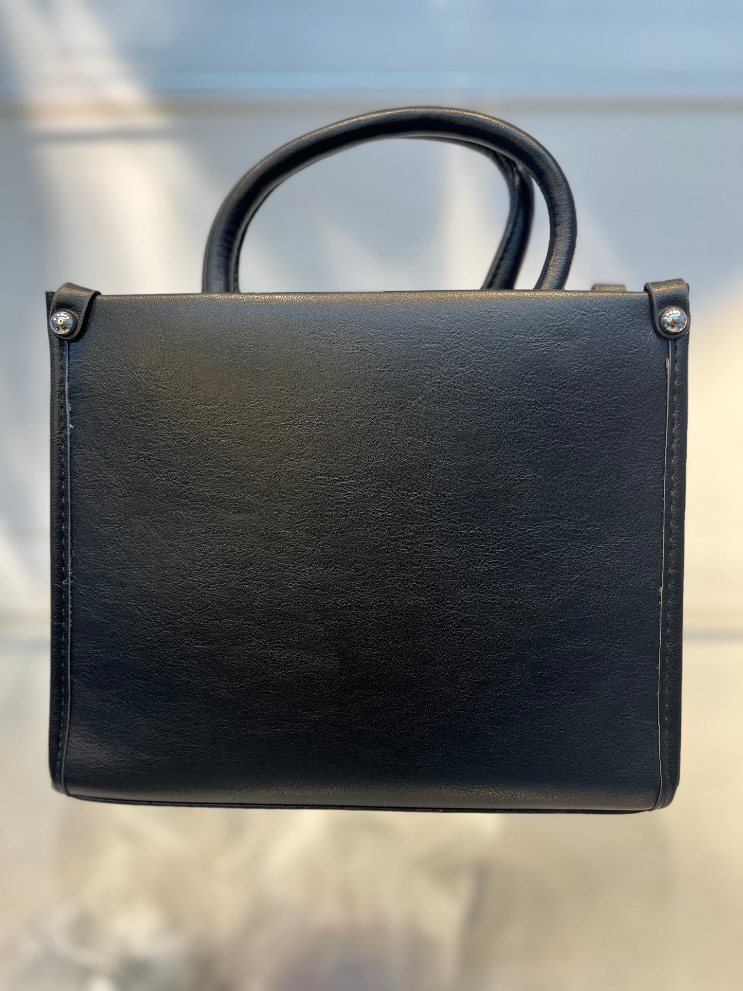 Minmin Black Faux Leather Handbag with Sling