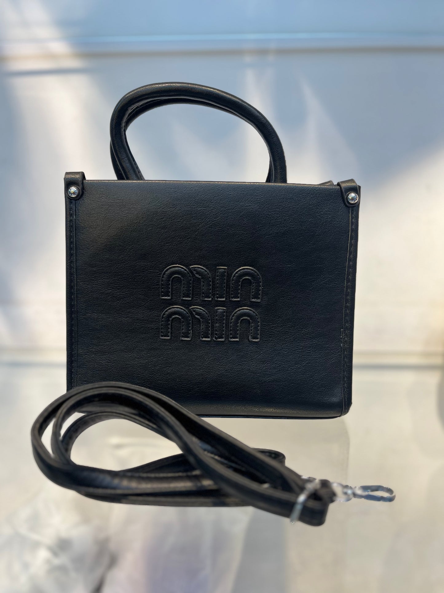 Minmin Black Faux Leather Handbag with Sling