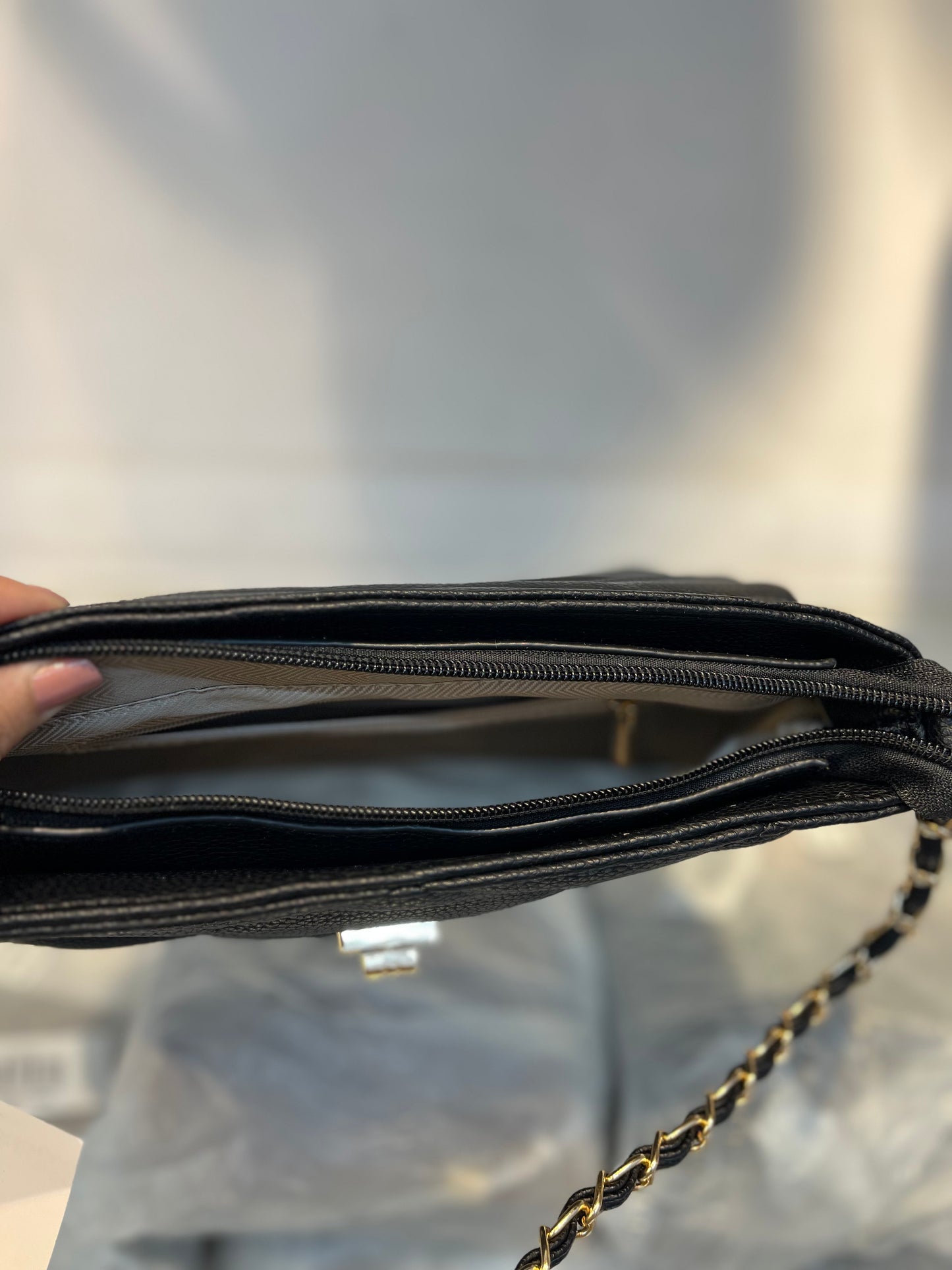 Quilted Vegan Faux Leather Cushion Bag Black