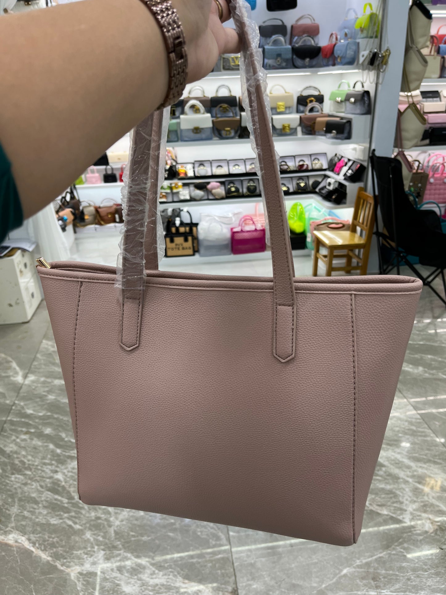 Structured Pink Handbag with Gold Buckle | Perfect for Everyday Style