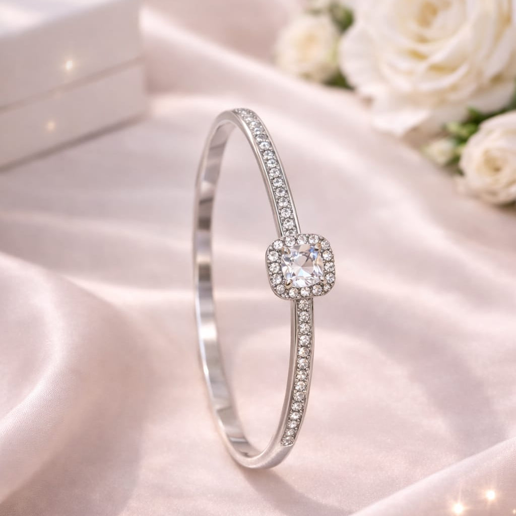 The Classic Choice: "Royal Halo" Premium Solitaire Bangle – Silver