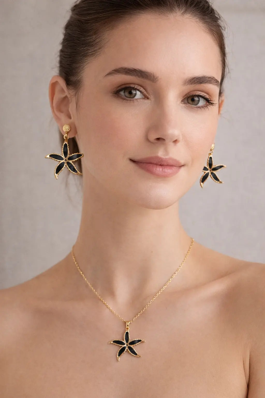 Midnight Star: The Onyx Starfish Jewelry Combo